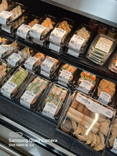 Grocery Store «H-E-B plus!», reviews and photos, 420 W Bandera Rd, Boerne, TX 78006, USA