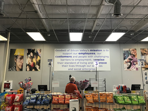Thrift Store «Goodwill of Silicon Valley», reviews and photos, 855 E El Camino Real, Mountain View, CA 94040, USA