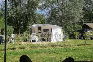 Camping Le Lac d'Orient image