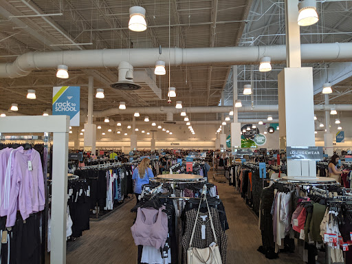Department Store «Nordstrom Rack Easton Market», reviews and photos, 3736 Easton Market, Columbus, OH 43219, USA