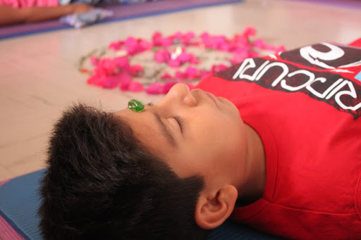 Super kids mindfulness & yoga Piura