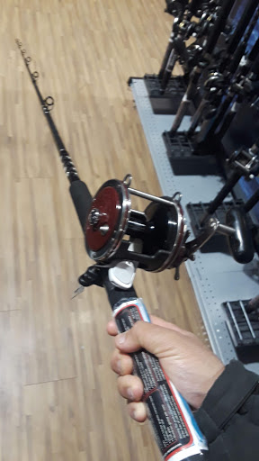 Shopping Mall «Westfield South Shore», reviews and photos, 1701 Sunrise Hwy, Bay Shore, NY 11706, USA