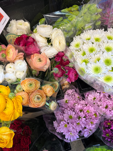 Grocery Store «Whole Foods Market», reviews and photos, 214 3rd St, Brooklyn, NY 11215, USA