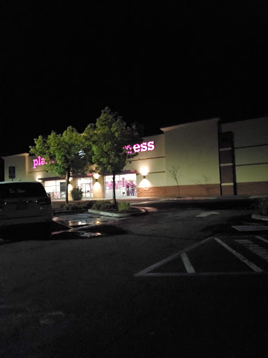 Gym «Planet Fitness», reviews and photos, 3382 W Shaw Ave, Fresno, CA 93711, USA