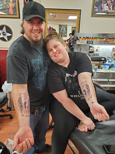 Tattoo and Piercing Shop «Hollywood Ink Tattoos», reviews and photos, 3501 S Tryon St, Charlotte, NC 28217, USA