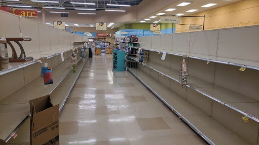 Grocery Store «Hannaford Supermarket», reviews and photos, 19 Clifton Country Rd Suite 16, Clifton Park, NY 12065, USA