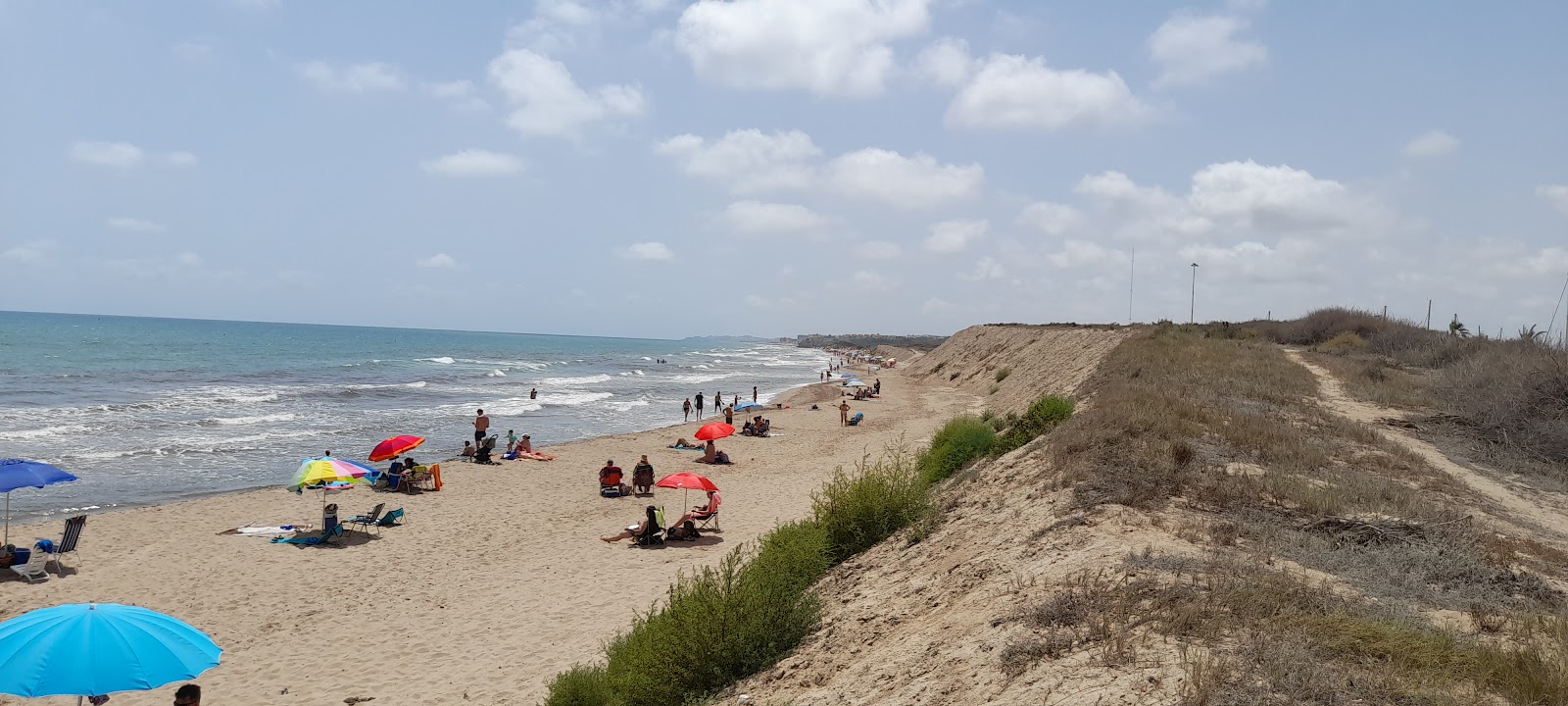 Foto di Playa Los Viveros con molto pulita livello di pulizia
