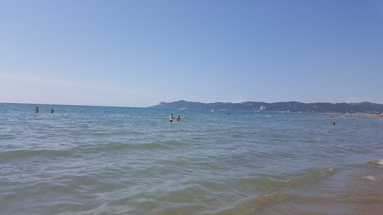Shen Pjetri Beach