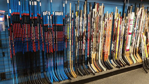 Sporting Goods Store «Play It Again Sports - Palatine, IL», reviews and photos, 315 E Northwest Hwy, Palatine, IL 60067, USA