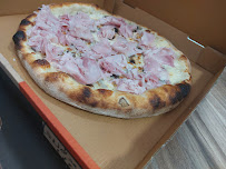 Plats et boissons du Pizzas à emporter Blondie pizza à Diémoz - n°9