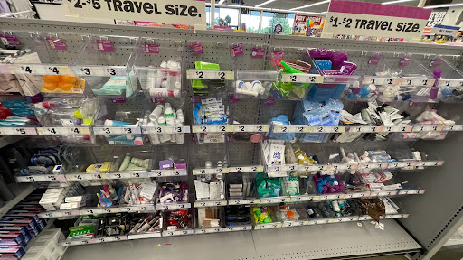 Variety Store «Five Below», reviews and photos, 13401 Shelbyville Rd, Louisville, KY 40243, USA