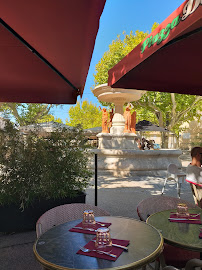 Atmosphère du Restaurant italien Piazza Gusto - Maussane les Alpilles - n°8