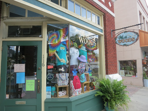 Walk In the Woods, 116 W 5th Ave, Mt Dora, FL 32757, USA, 