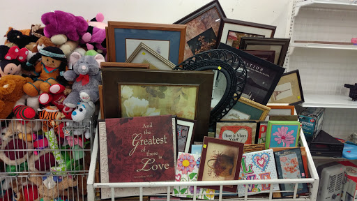 Thrift Store «Goodwill», reviews and photos, 3718 Lincoln Way, Ames, IA 50014, USA