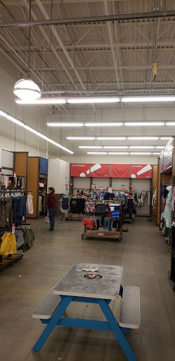 Clothing Store «Old Navy», reviews and photos, 874 Donald Lynch Blvd, Marlborough, MA 01752, USA