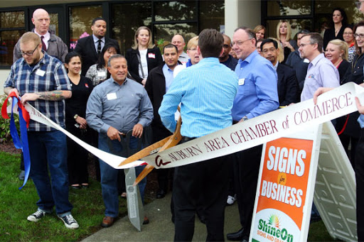 Sign Shop «Shine On Signs and Graphics», reviews and photos, 259 SW 41st St, Renton, WA 98057, USA