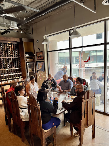 Wine Store «Wine Shoe», reviews and photos, 339 Nelson St SW, Atlanta, GA 30313, USA