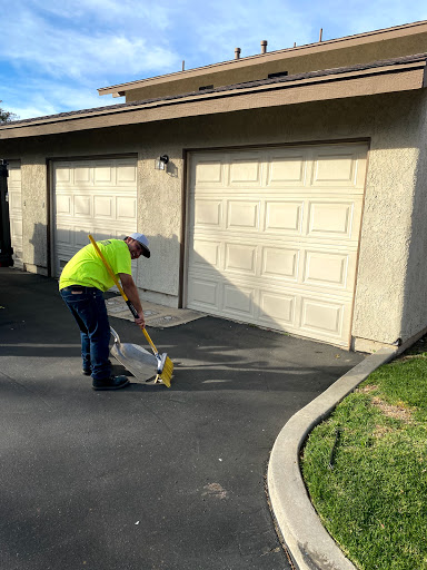 Migos Junk Removal Oxnard image