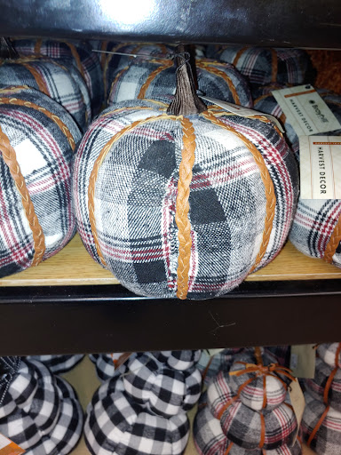 Discount Store «Big Lots», reviews and photos, 2260 MacArthur Dr, Orange, TX 77630, USA