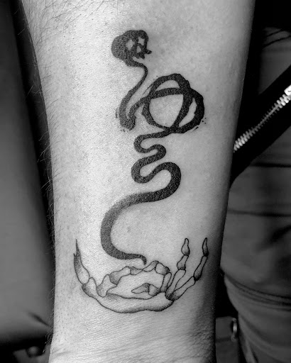 Tattoo Shop «Red House Irons», reviews and photos, 333 Main Street, Fitchburg, MA 01420, USA