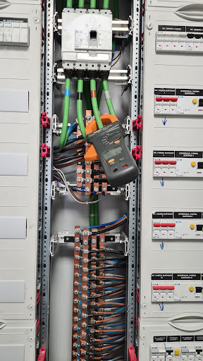 ELECTRICIDAD ESTEBAN en Lugo, Lugo
