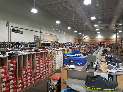 Shoe Store «DSW Designer Shoe Warehouse», reviews and photos, 12997 Fair Lakes Shopping Center, Fairfax, VA 22033, USA