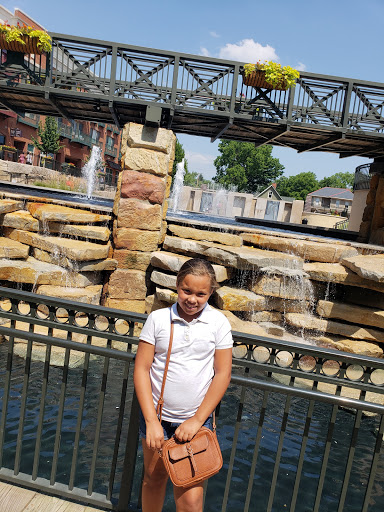 Ice Cream Shop «Cold Stone Creamery», reviews and photos, 101 Mill St #108, Gahanna, OH 43230, USA