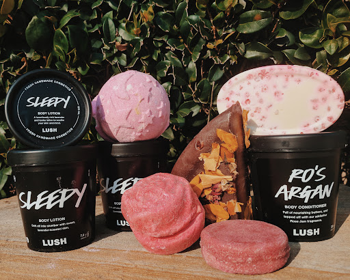 Cosmetics Store «LUSH Fresh Handmade Cosmetics», reviews and photos, 3966 Westheimer Rd, Houston, TX 77027, USA