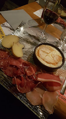 Le Comptoir Du Villard à Villard-Reculas