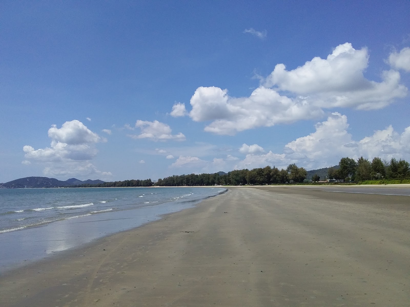 Foto van Khao Takiab Beach - populaire plek onder ontspanningskenners