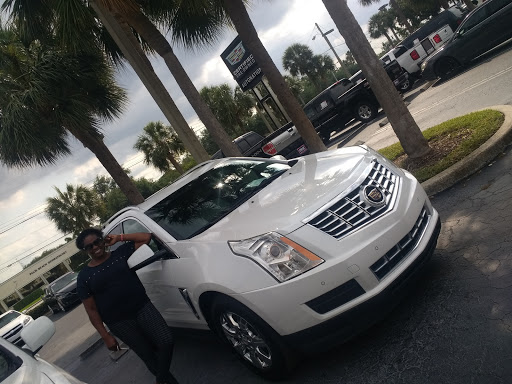 Cadillac Dealer «AutoNation Cadillac West Palm Beach», reviews and photos, 2101 45th St, West Palm Beach, FL 33407, USA
