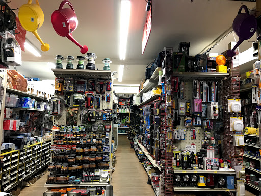 Hardware Store «Hometown Hardware», reviews and photos, 259 Closter Dock Rd, Closter, NJ 07624, USA