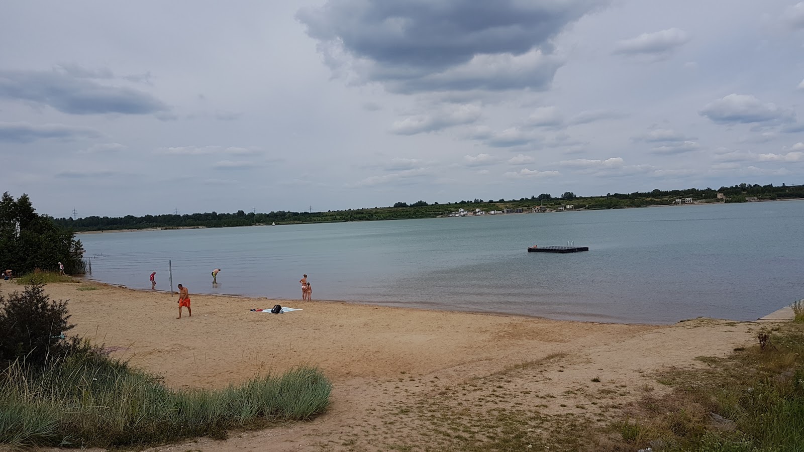 Fotografija Strand Kahnsdorf z turkizna čista voda površino