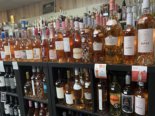 Liquor Store «Parkside 202 Wine & Liquors», reviews and photos, 3565 Crompond Rd, Cortlandt, NY 10567, USA