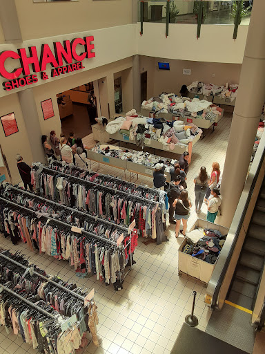 Department Store «Last Chance Clearance Store», reviews and photos, 1919 E Camelback Rd, Phoenix, AZ 85016, USA