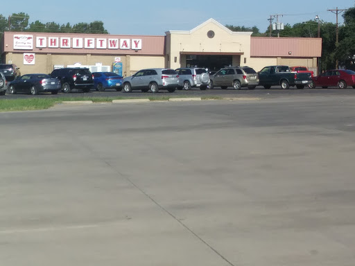 Thriftway Foods, 123 S 15th St, Memphis, TX 79245, USA, 