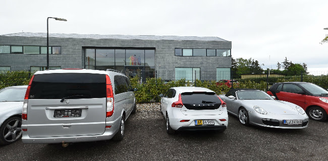 Rudersdal Autohus - med speciale i Audi, VW & Mercedes - Hørsholm