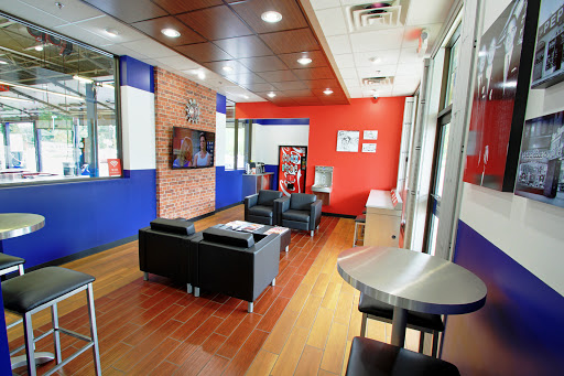 Auto Parts Store «Pep Boys Auto Service & Tire», reviews and photos, 4837 N Tryon St, Charlotte, NC 28213, USA