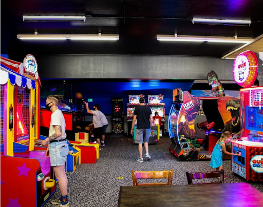 Bowling Alley «Four Seasons Bowling Center», reviews and photos, 322 SW Washington St, Hillsboro, OR 97123, USA