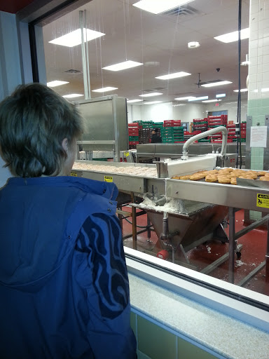 Donut Shop «Krispy Kreme», reviews and photos, 6201 Kingston Pike, Knoxville, TN 37919, USA