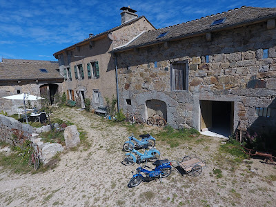 Gîte Lozère Bleue à Les Laubies