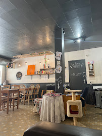 Atmosphère du Café Tchica Café et Ressourcerie à Bellac - n°4