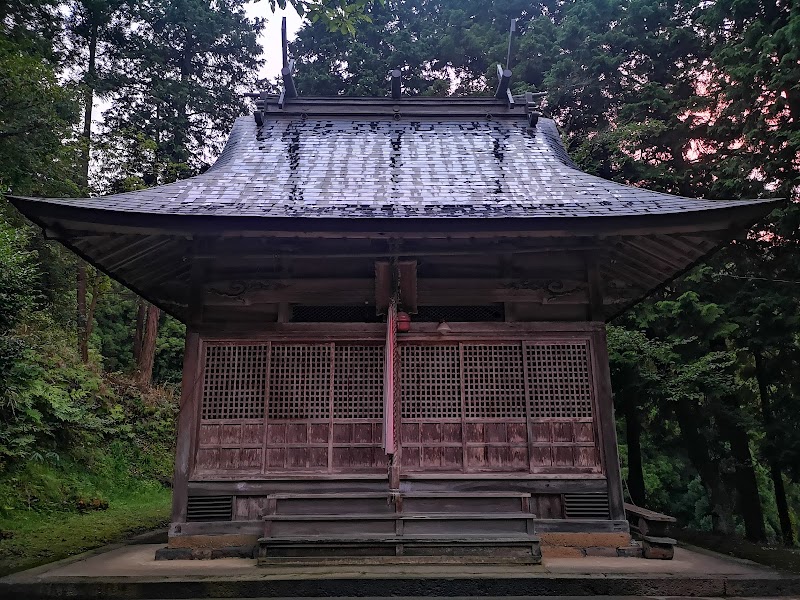 楯石神社