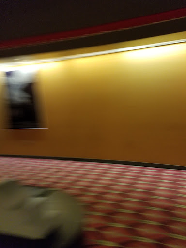 Movie Theater «AMC Loews Woodridge 18», reviews and photos, 10000 Woodward Ave, Woodridge, IL 60517, USA