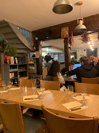 Atmosphère du Restaurant italien Casa Festa à Paris - n°11
