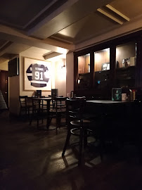 Atmosphère du Restaurant The Canadian Embassy Pub à Paris - n°6