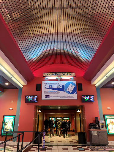 Movie Theater «Regal Cinemas Longston Place 14», reviews and photos, 13317 Meridian E, Puyallup, WA 98373, USA