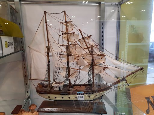 Thrift Store «Goodwill - Blaine: Ulysses Lane NE», reviews and photos