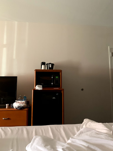 Hotel «Fairfield Inn & Suites by Marriott Orlando at SeaWorld®», reviews and photos, 10815 International Dr, Orlando, FL 32821, USA