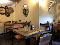 Atmosphère du Restaurant Côté Palmier à Bormes-les-Mimosas - n°3